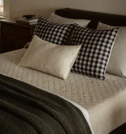 River Quilted Matelassé Blanket