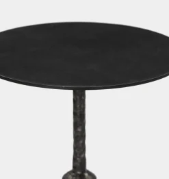Roberto End Table