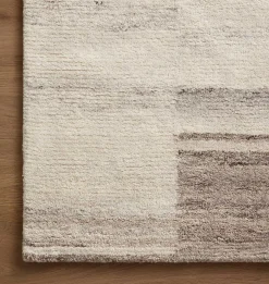 Rocky ROC-04 Ivory / Dove Area Rug