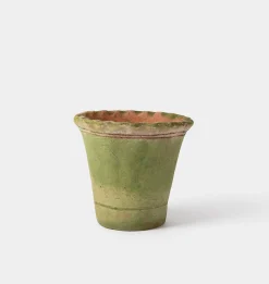 Scalloped Nursery Planter