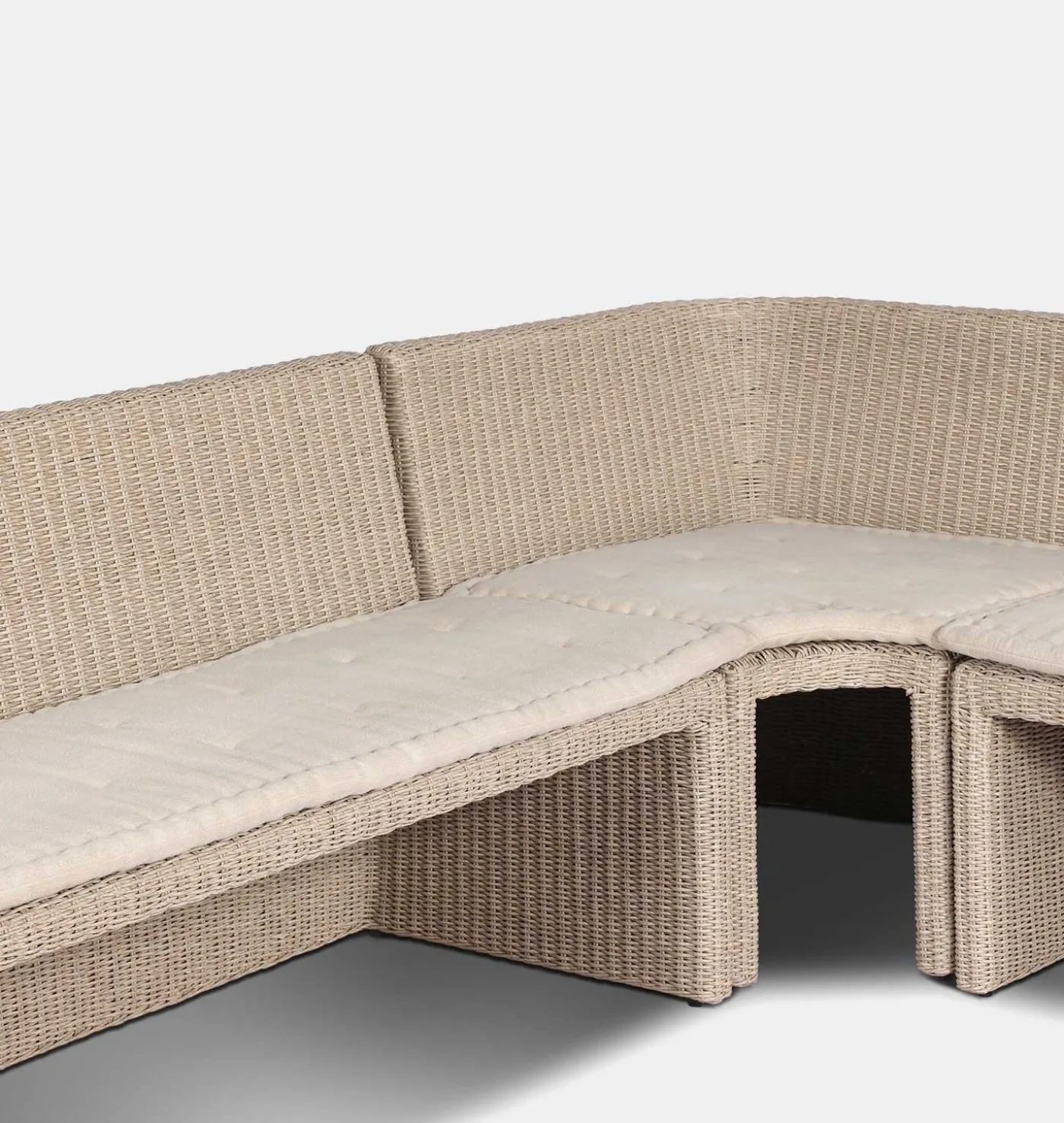 Senna Outdoor Corner Dining Banquette