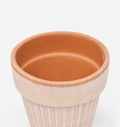 Simona Planter