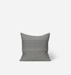 Skye Vintage Pillow 22" x 21"