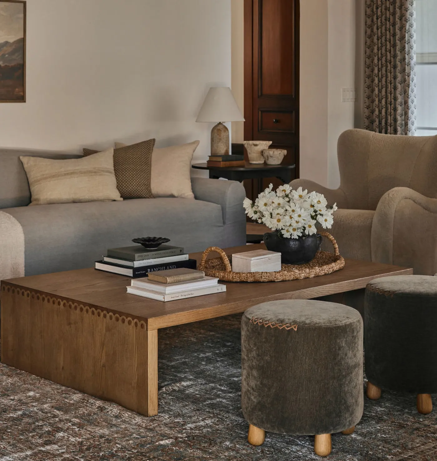 Tocho Footed Stool