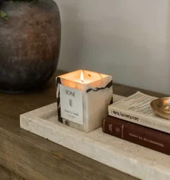 Tone Candle