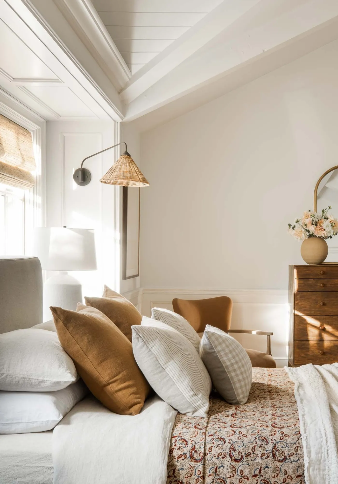 Tove Swing Arm Sconce