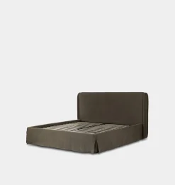 Wyndham Bed