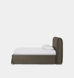 Wyndham Bed