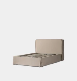 Wyndham Bed