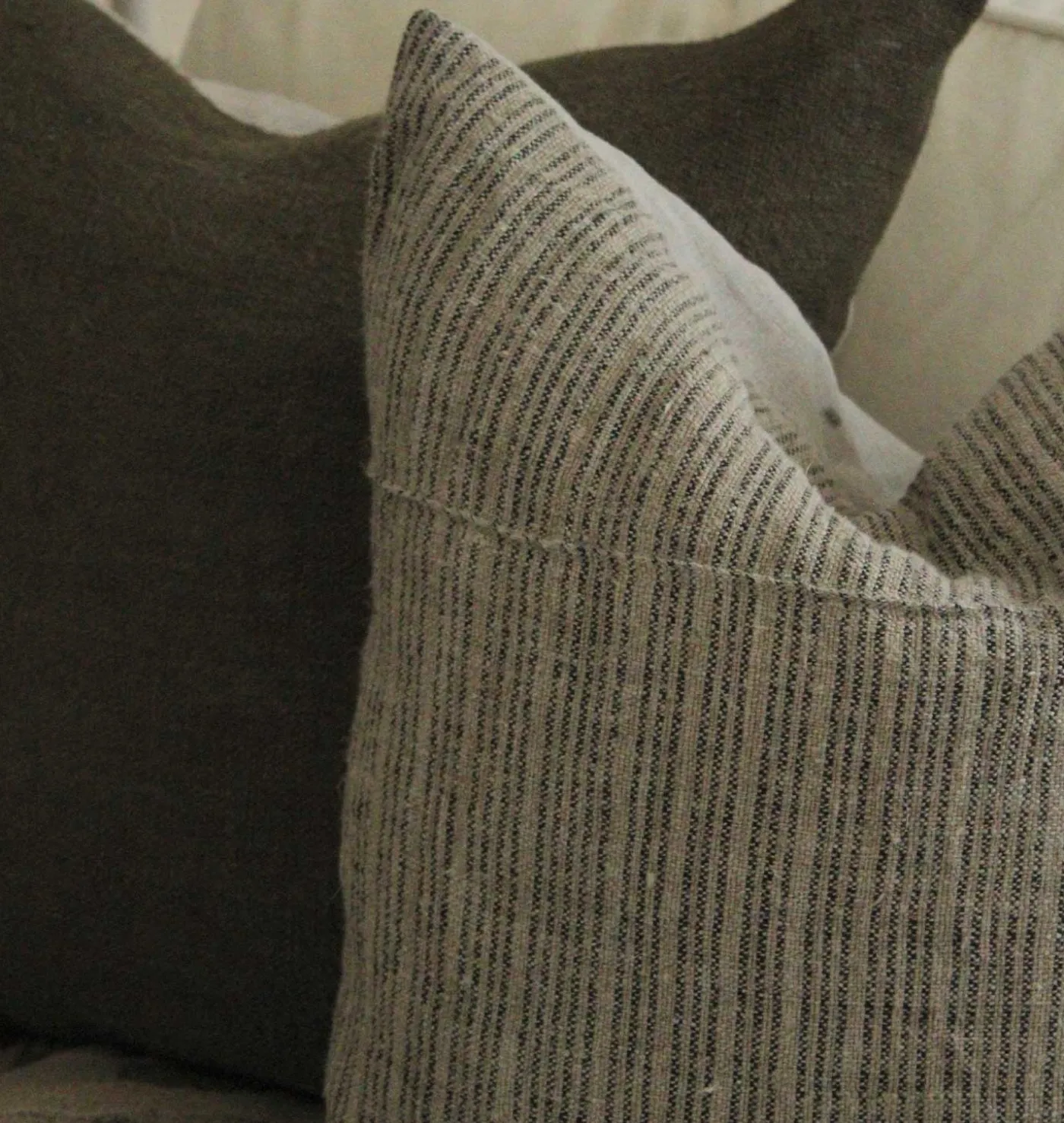 Wynn Pillow 20" x 20"